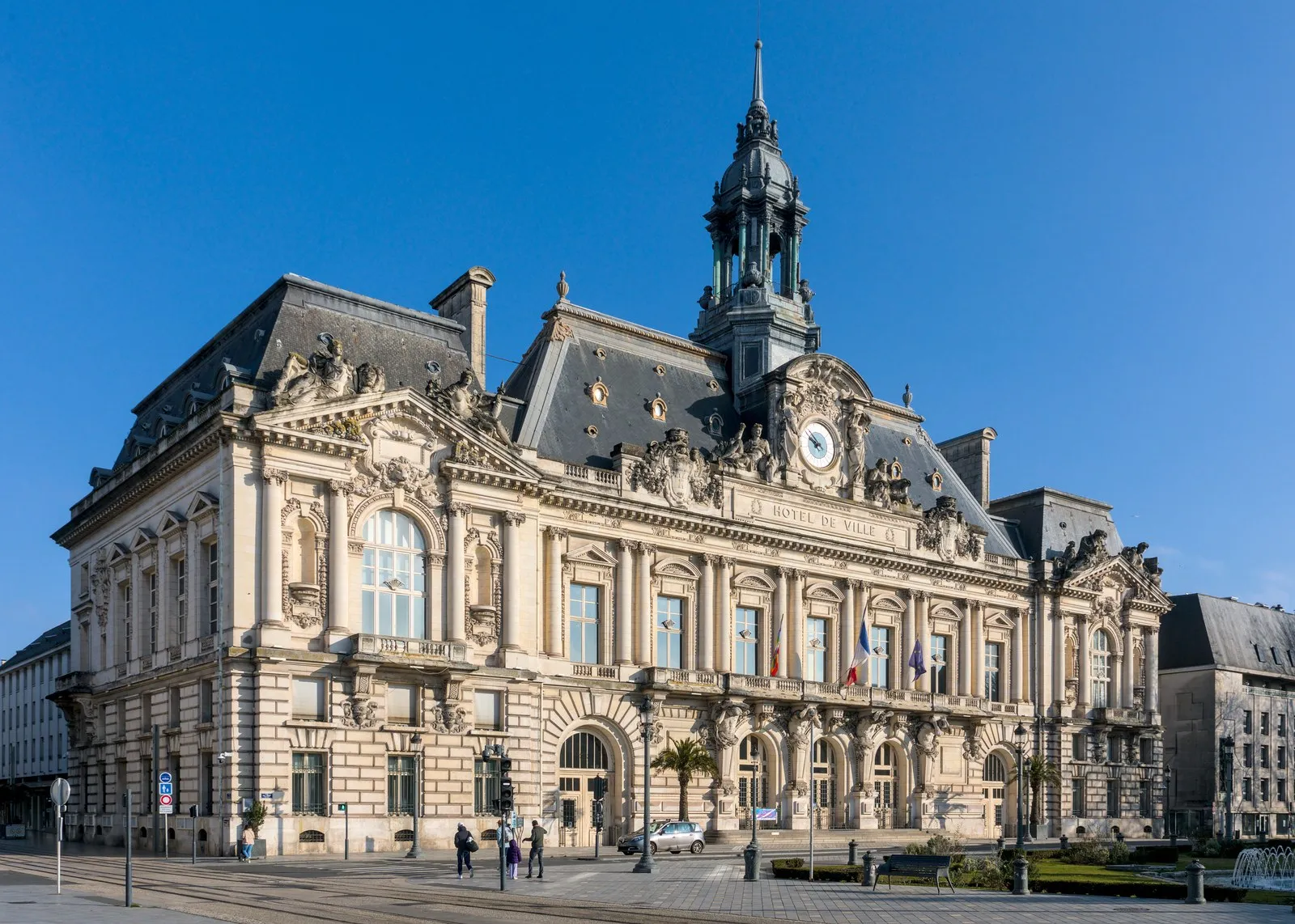Toitures et bâti de Tours (37000), en Indre-et-Loire